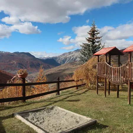 Appartement Locazione Turistica La Piazza Comfort-3 *