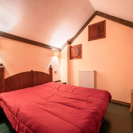 Locazione Turistica La Piazza Comfort-3 Daire *