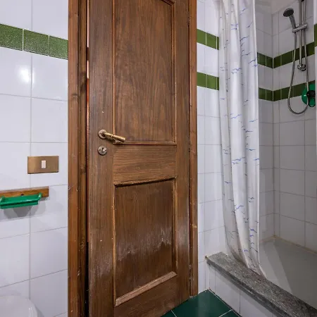 Locazione Turistica La Piazza Comfort-3 Appartement *